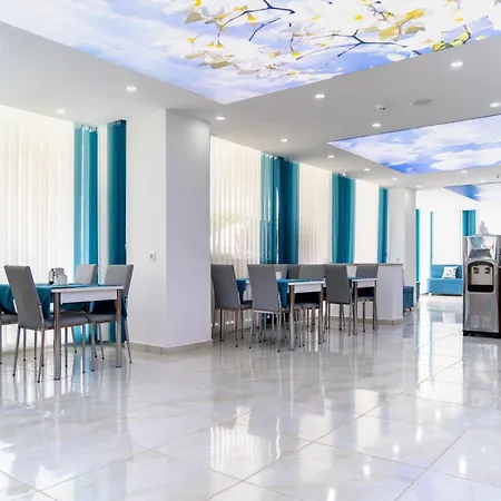 מלון Olympic (adults Only) 3*