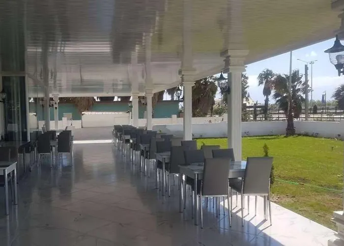 Olympic (adults Only) מלון 3*