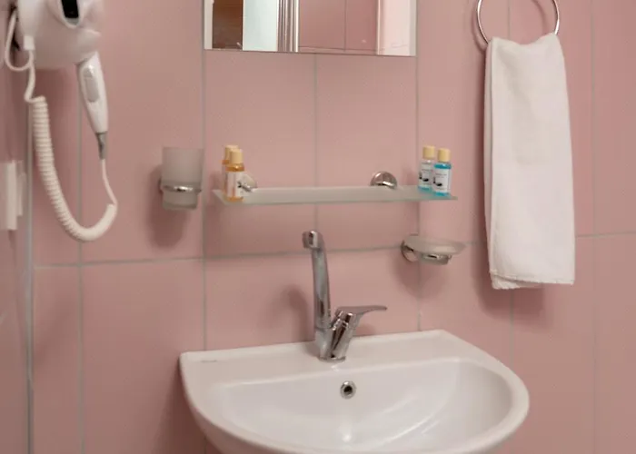 Olympic (adults Only) מלון